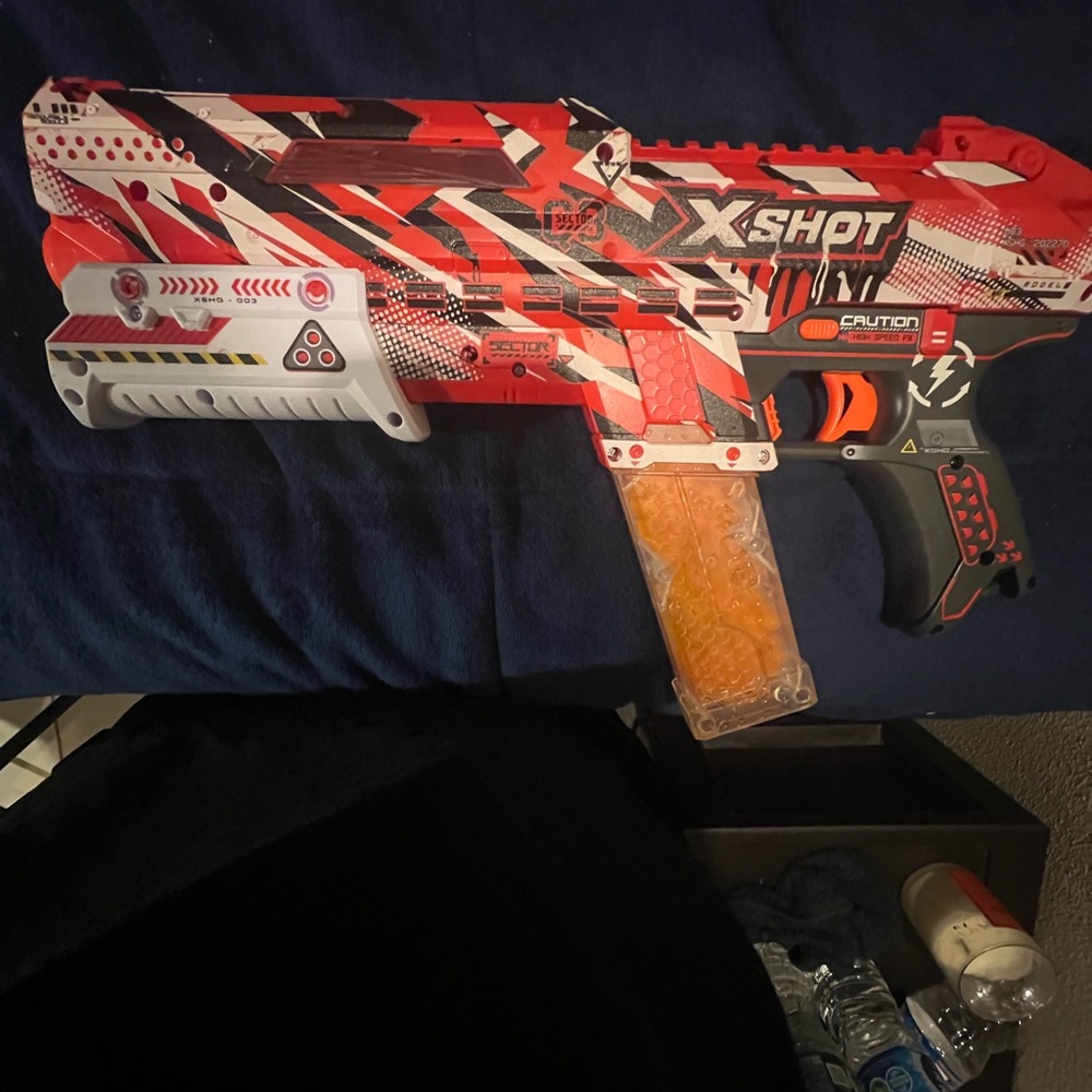 X-Shot Blaster Toy Gun - Red and Black